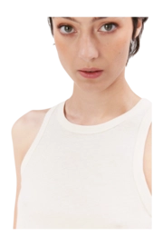 5---Kailyn_ELVINE_top_vanilla_white-0085