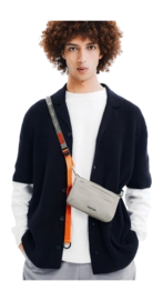 6---PhoneSacoche90Moss_Onbody5_1512x
