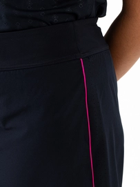 3---Lenita-Lady Short-N024-4-Detail