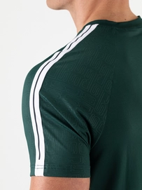 5---Bodie-Men tee-L133-4-Detail