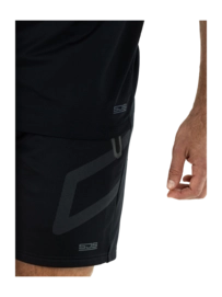 5---Nielson-Man Tee-B001-5-Detail