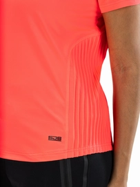 4---Sandrine-Lady tee-P060-4-Detail
