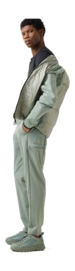4---262-1442-8576-230_s01_life_outfit_01_b2c_1773388409