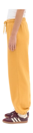 4---CS1019_Organic-Sweatpants-2.0_Burned-Yellow_Female_4-_no-bg