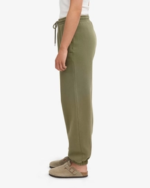 4---CS1019_Organic-Sweatpants-2.0_Dusty-Olive_Female_4