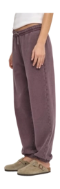 4---CS1019_Organic-Relaxed-Sweatpants_Faded-Grape_Female_0483-_no-bg