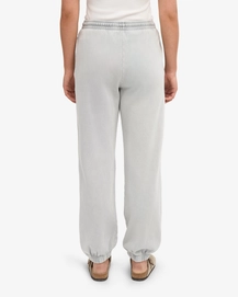 5---CS1019_Organic-Sweatpants-2.0_Faded-Grey_Female_5