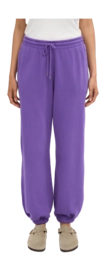 3---CS1019_Organic-Sweatpants-2.0_Ultra-Violet_Female_3-_no-bg