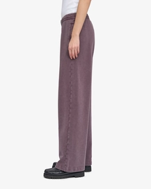 3---CS1018_Organic-Straight-Leg-Sweatpants_Faded-Grape_Female_0508