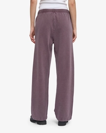 4---CS1018_Organic-Straight-Leg-Sweatpants_Faded-Grape_Female_0513