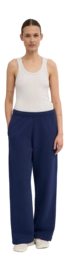 2---CS1018_Organic-Straight-Leg-Sweatpants_Marine-Blue_Female_2-_no-bg