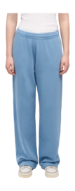 3---ss25-straightleg-seaside-blue-female_3-_no-bg