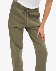 6---organic-sweatpants-pants-dusty-olive-female_6