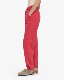 4---CS1011_Organic-Sweatpants_Faded-Red_Female_2142
