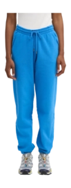 2---CS1011_Organic-Sweatpants_Pacific-Blue_Female_2-_no-bg