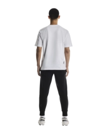 4---1MF30320553-focus_tech_sweatpants-fw25-black-m-4x5-tr-g2