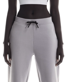 2---1WF30390174-focus_tech_sweatpants-fw25-lilac-w-4x5-tr-g4