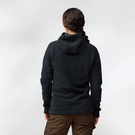 3---Kaitum_Fleece_W_14600261-555_D_MODEL_FJR
