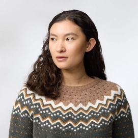 9---Ovik_Knit_Sweater_W_89941-662_I_MODEL_FJR