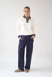 3---Stripe-Button-Polo-Sweather-Off-White.jpg35