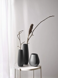 2---Ease-blackiron-metalltisch-web