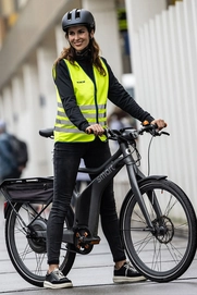 Big_Fun_Jacket_Yellow_4