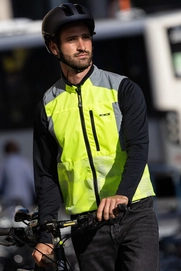 Tracker_Jacket_Yellow_2