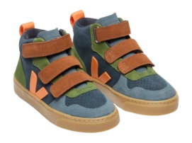 2---3YeDV0320992_2_large-_no-bg