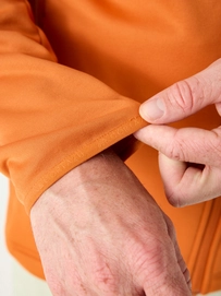 9---CORTAZU_AR_FLEECE_9M_Burnedorange_Men_16