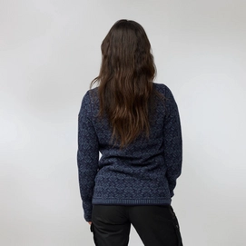 5---Snow_Cardigan_W_89912-555_D_MODEL_1648