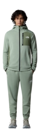 4---B2B_NF0A8DY7D5M-ALT17-_no-bg