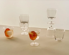 hay-curve-stem-glass-set-of-2-small-clear-79809_1920x1920