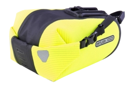 3---ORTLIEB-SADDLEBAG-TWO-HV-F9485-FRONT-_no-bg