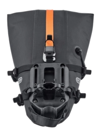 2---ORTLIEB-SEAT-PACK-QR-7-5L-F9906-FRONT2-_no-bg