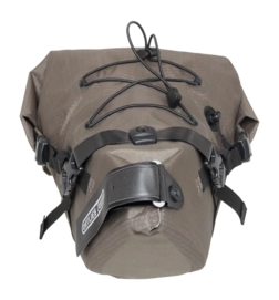 4---ORTLIEB-F9913-SEAT-PACK-11L-SIDE-_no-bg