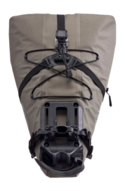 2---ORTLIEB-SEAT-PACK-QR-F9904-03SIDE-_no-bg